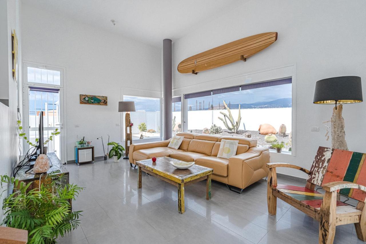Modern 3Bdr Villa With Heated Pool El Medano  Bagian luar foto