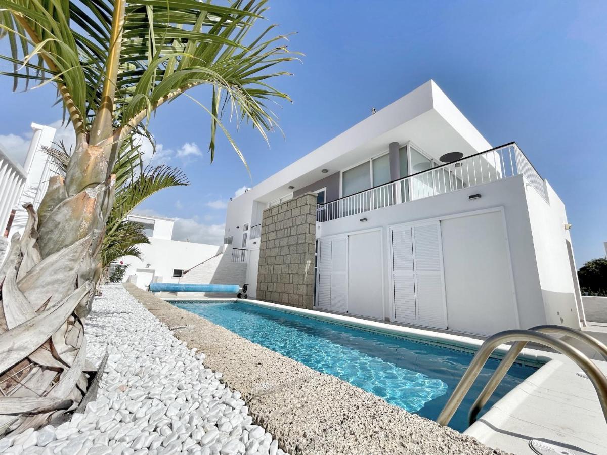Modern 3Bdr Villa With Heated Pool El Medano  Bagian luar foto