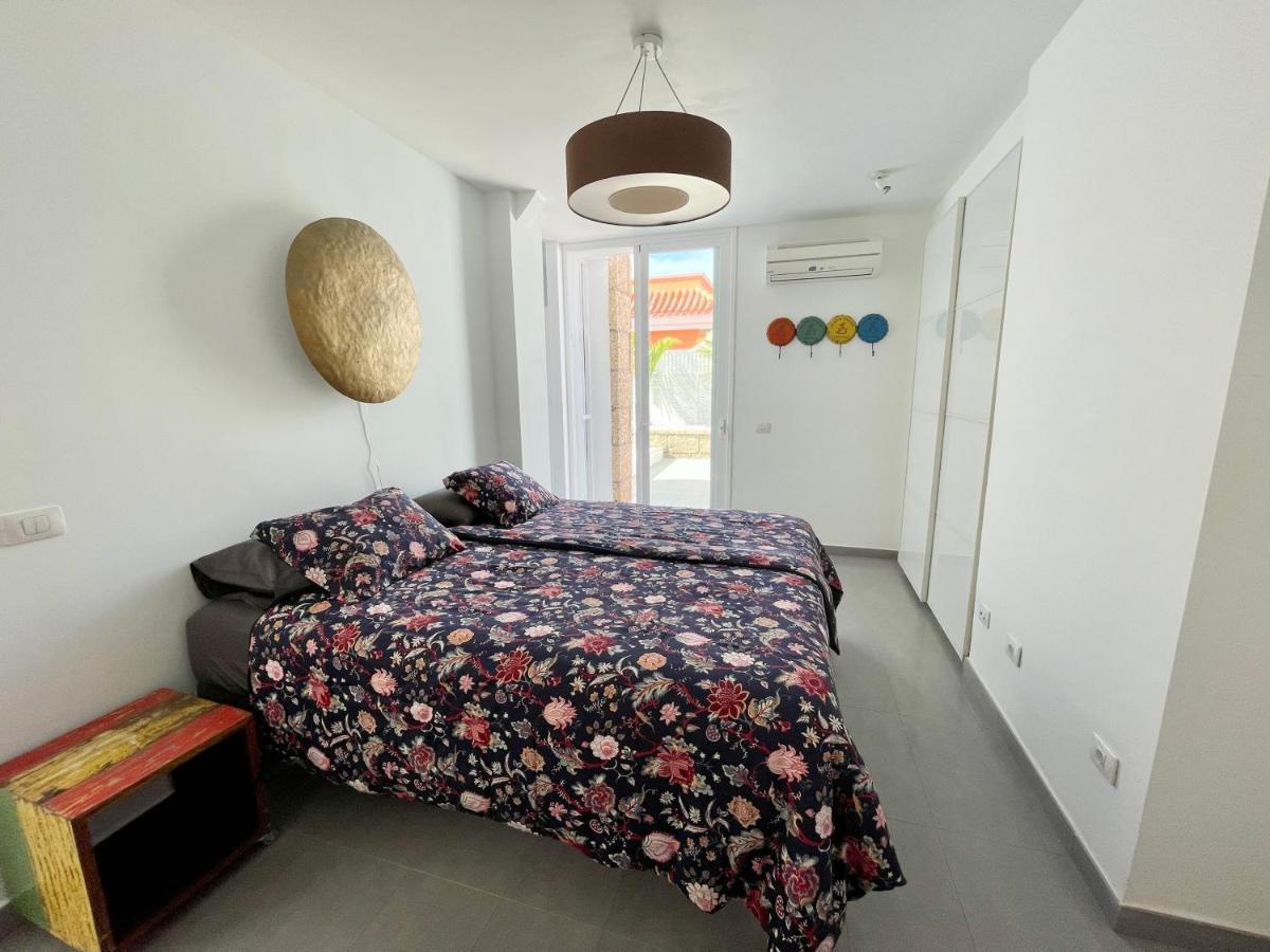 Modern 3Bdr Villa With Heated Pool El Medano  Bagian luar foto