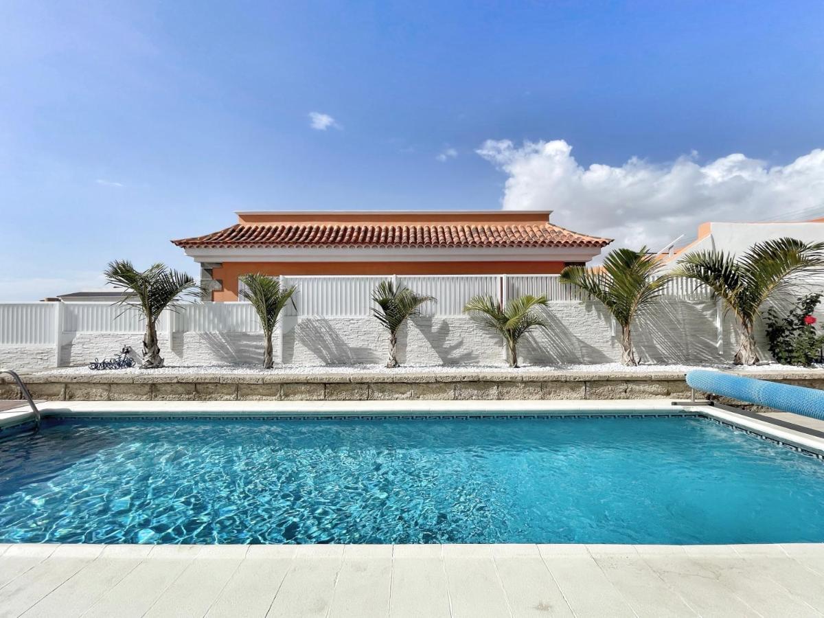 Modern 3Bdr Villa With Heated Pool El Medano  Bagian luar foto
